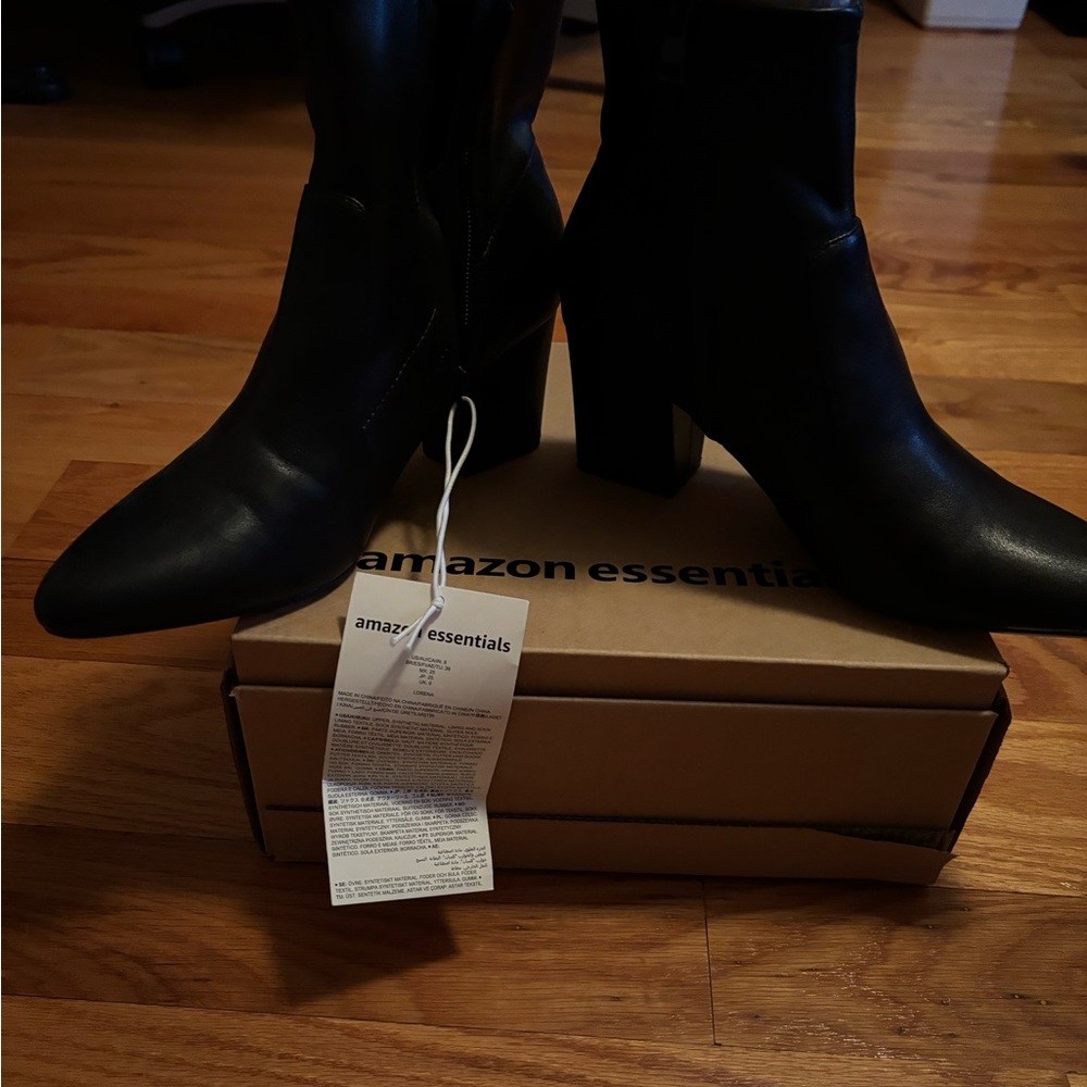 Amazon Essentials Black Ankle Boots